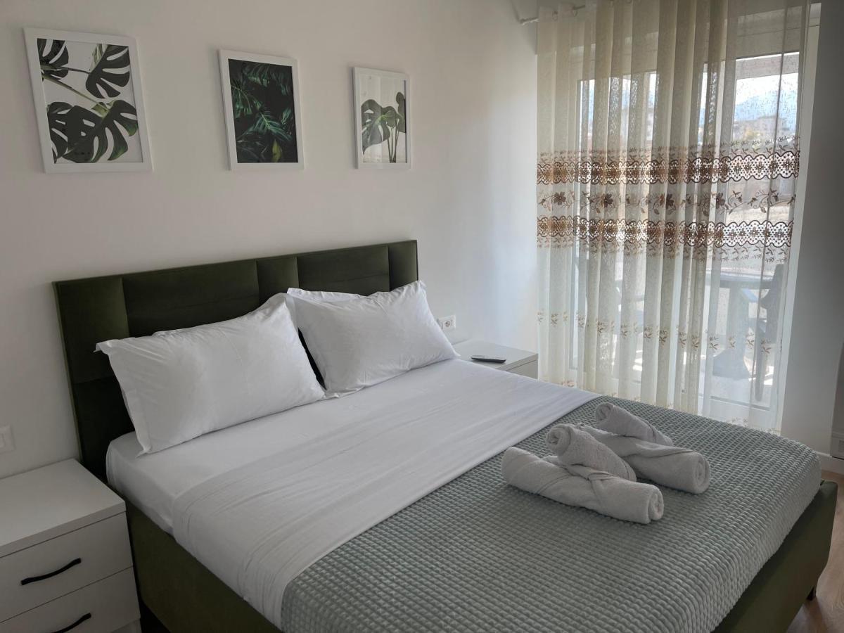 Wanderlust Tirana Apartment Ngoại thất bức ảnh